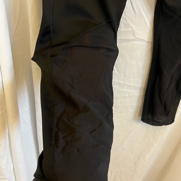 XL Nike Dri- Fit Women’s Black Leggings - Picture 4 of 8